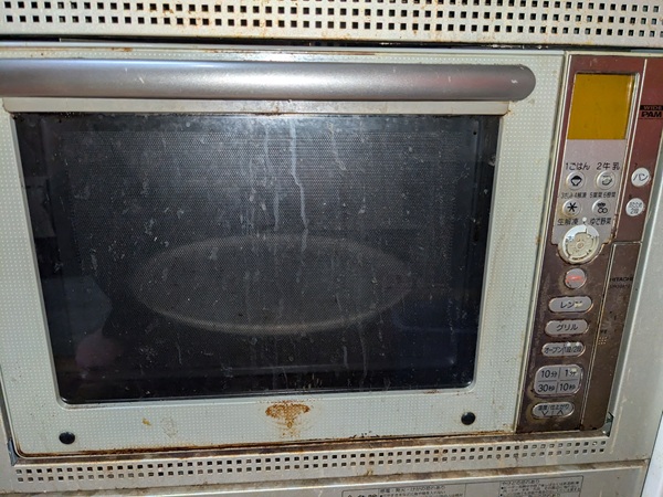 電気オーブンレンジを撤去して収納にする工事　スムーズに依頼する方法