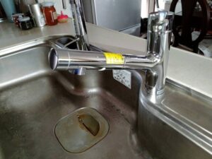 とにかくシンプル！TOTOキッチン水栓を選ぶ　パナソニック整水器も同時に取替えたい　施工後