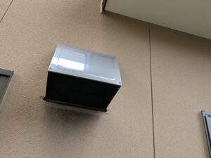 プロペラファンからシロッコファンへ取替工事 排気位置確認