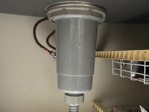 見た目を重視したい水栓なら「三栄水栓」　排水トラップ同時交換　施工前