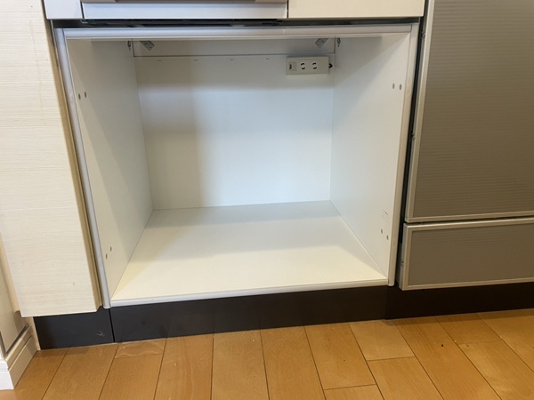 電気オーブンレンジを撤去して収納にする工事　施工ポイントと工事費用