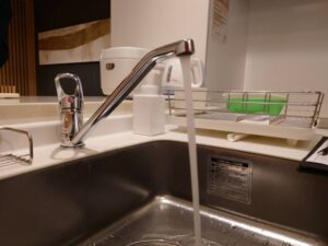 賃貸キッチンのハウステック水栓の代替え交換　施工後