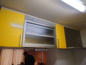 永大産業（EIDAI）　電動昇降乾燥機の工事　施工前　　