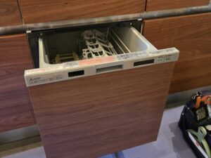 サンワカンパニー(ミラタップ)のキッチンリフォーム スライド食洗機のリフォーム 施工前