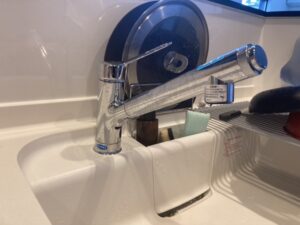 タッチレス水栓への取替　施工前　