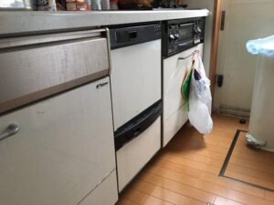 ミカド（MICADO）　ダブルタイプ食洗機の取り替え　施工前