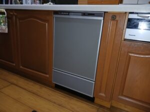 45cmフロントオープン食洗をスライドオープン食洗機に取替　パナソニックの最新機が欲しい　施工後