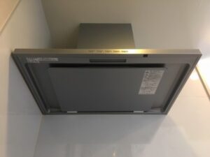 リクシル（LIXIL）　マンションのレンジフードリフォーム術　施工後
