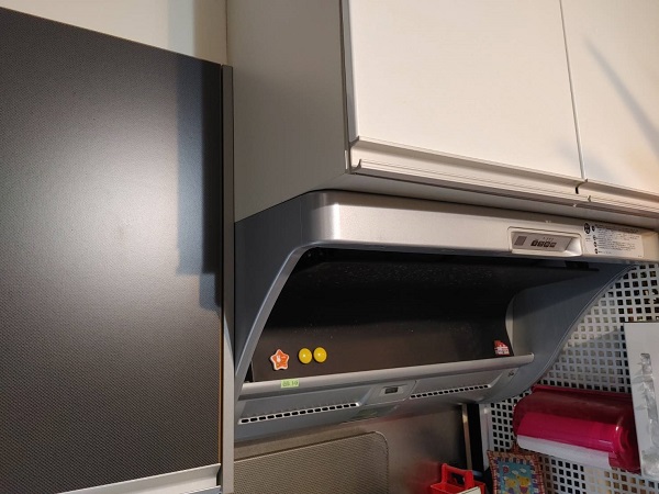 トーヨーキッチン（TOYO KITCHEN STYLE）　レンジフードリフォーム