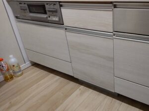 機器を外して収納スペースへ　施工後