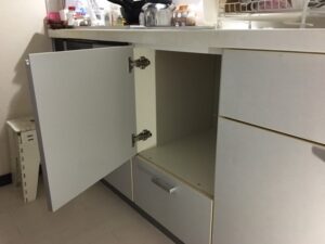 造作キッチン・オーダーキッチン 機器を外して収納スペースへ 施工後