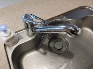 ヤジマキッチン 浄水器の取替え工事 施工前