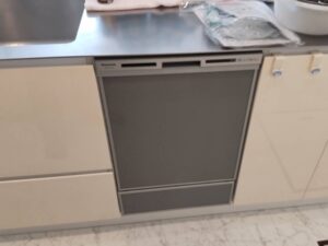 海外製食洗機を国内製に取り替える　ミーレから替えたい　施工後