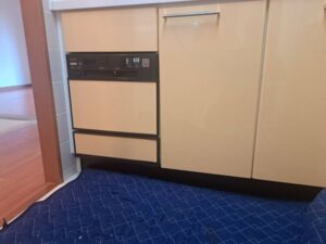 シンク下フロントオープン食洗機交換 事例をみて、相談してみた 施工前