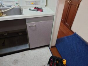 ヤマハトップオープン食洗機取替え交換工事　以前取り外してもらって、やっぱり食洗機が欲しい　施工前