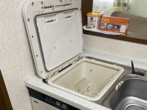 ヤマハトップオープン食洗機取替え交換工事　使用しなくて臭いがする