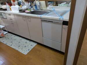 ヤマハトップオープン食洗機取替え交換工事　前扉が幅広　施工後