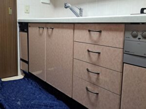 30㎝食洗機を45㎝食洗機に取替える　食洗機位置替え　施工前