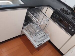 30㎝食洗機を45㎝食洗機に取替える　大容量のフロントオープンに替えたい　施工後