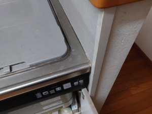 額縁の有無と出っ張りサイズ