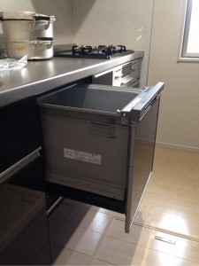 LIXIL　キッチン　食洗機⑤