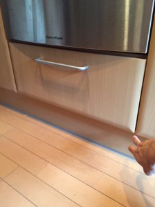 FB６０１０D　ハーマン食洗機　取替え①