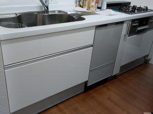 リンナイ製食洗機　ハウステック　RSW-F402C-SV⑤