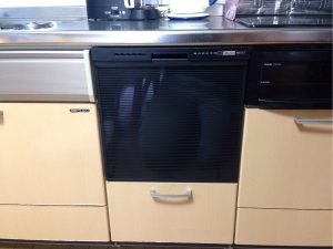 泉南郡熊取町にてスライド食洗機の入れ替え工事を行いました！