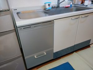 品川区西大井にてトップオープン食洗機の入れ替え工事を行いました！