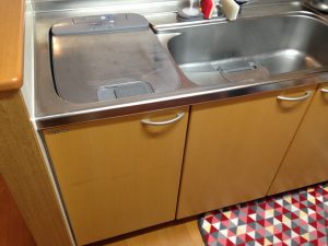 香芝市旭ヶ丘にてトップオープン食洗機の取替え工事を行いました！