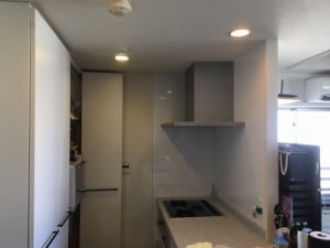 システムキッチン,レンジフード,買い換え,交換,工事,取替え,取り替え,LIXIL,富士工業,