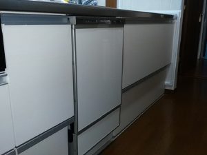 神奈川県秦野市でスライド食洗機を新設させて頂きました！