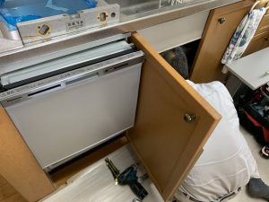 食洗機,トップオープン,取り付け,上開き,買い換え,交換,取り替え,リフォーム,ビルトイン,食洗機交換工事,取り付け,パナソニック製,NP-45MS8S