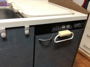 兵庫県加古川市にてトップオープン式食洗機の入れ替え工事を行いました！案件番号 a-2421