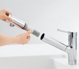 スパウトインタイプの浄水器一体型水栓をみる | キッチン機器取付け情報