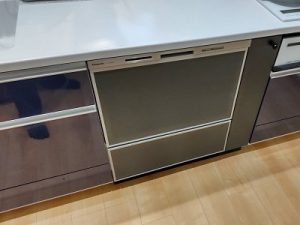 千葉県千葉市内のマンションにて食洗機の新設工事をさせて頂きました！a-8057