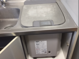 富山県滑川市にてトップオープン食洗機の取り替え工事をさせて頂きました！a-8100