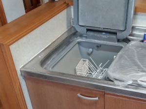 茨城県龍ヶ崎市にてトップオープン食洗機の交換工事をさせて頂きました！a-9509