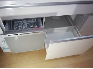 食洗機,食器洗い乾燥機,新規設置,新設工事,キッチンプチリフォーム,ビルトイン食洗機,スライド食洗機,パナソニック製,NP-45RS9S,浅型タイプ,ミドル食洗機,パネルタイプ,ファーストプラスキッチン,神奈川県横浜市,