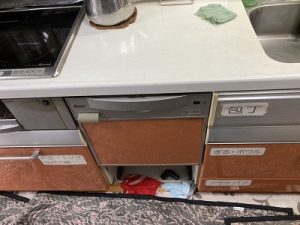 岐阜県羽島郡のキッチンにパナソニック製食洗機（NP-45RS9K）取付工事例です　a-12345