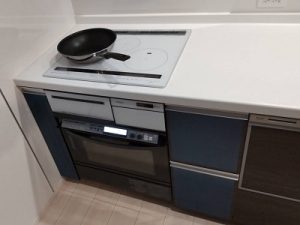 ガスコンロをIH・電気オーブンへ取替え交換工事　ファーストプラスキッチン②