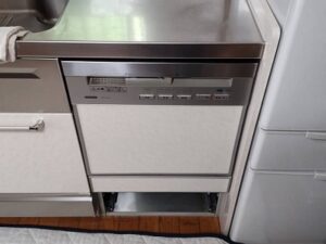 東京都練馬区にてスライド食洗機のお取り替え工事を行いました！a-12081