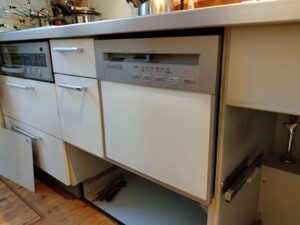 鹿児島県いちき串木野市にてスライド食洗機への取り替え事例 a-13626