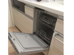 福島県いわき市のファーストプラスキッチンへRSW-F402C-SVフロント食洗機を新設事例 a-13219