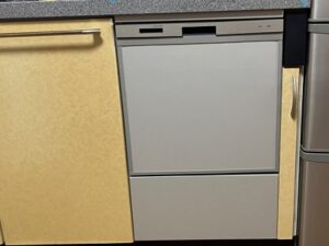 奈良県香芝市にて上蓋式食洗機からZWPP45R21LDS-Eスライド食洗機への取り替え事例 a-13807