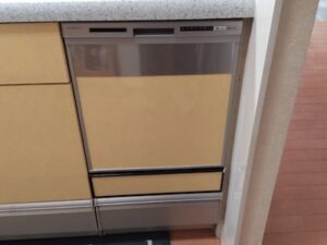東京都八王子市にて食洗機CWPM-45のお取り替え事例