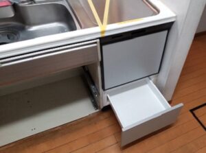東京都足立区にて上蓋式食洗機EW-CB57MKの交換事例