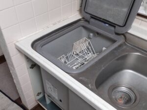 埼玉県草加市にてトップオープン食洗機からスライド式食洗機への入れ替え工事a-14292