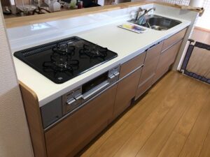 熊本県八代市にてハウステックキッチンにフロントオープン食洗機の新設工事
