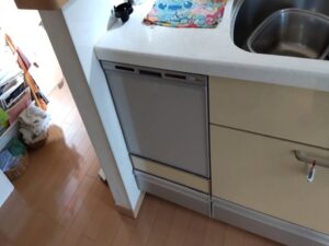 千葉県木更津市にてOEM食洗機へ取替工事事例　a-17426